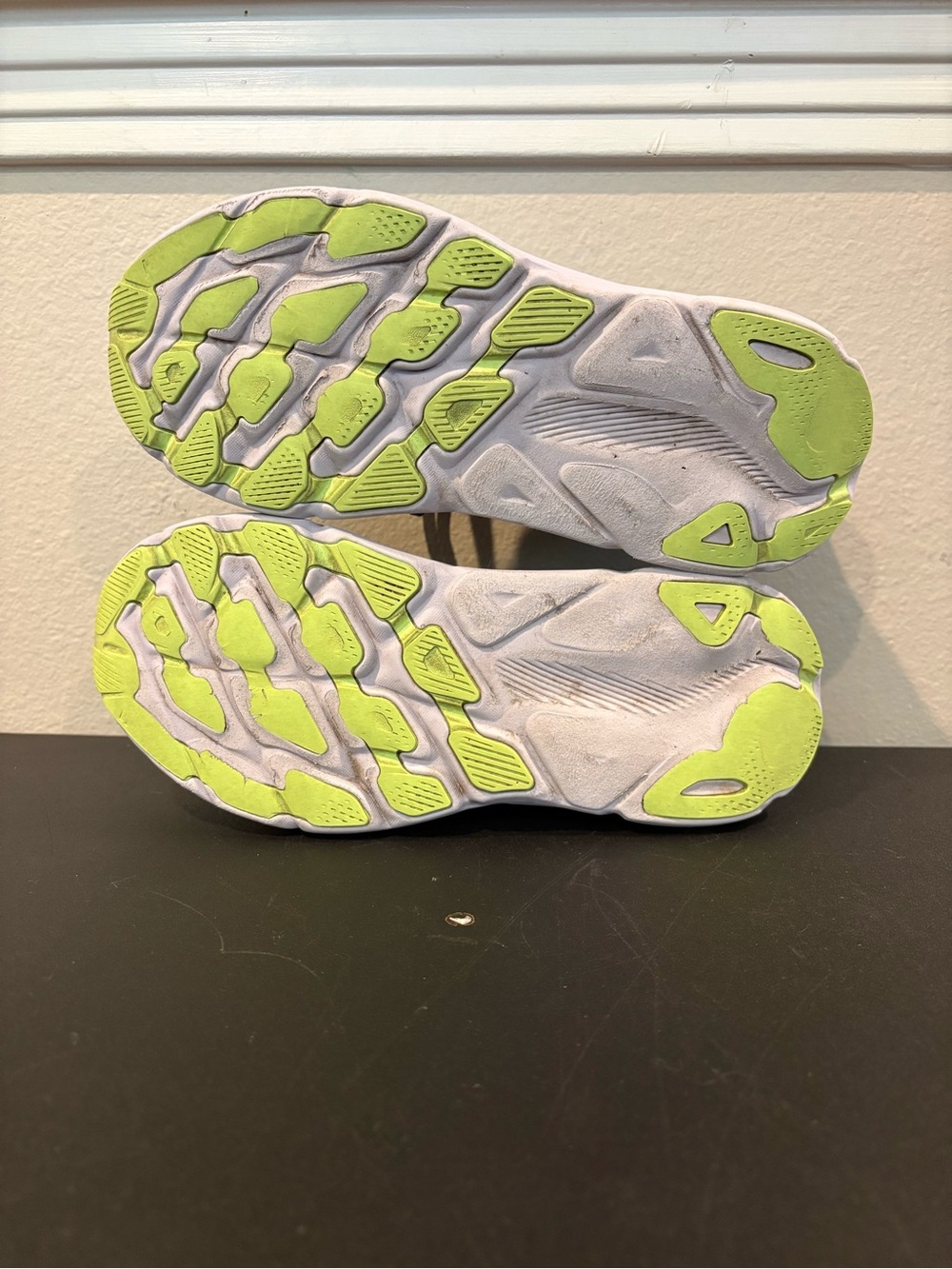 Hoka Clifton 9 Running Shoes Blue Black Women Size 8.5B 1127896 BCKS Sneakers - Picture 7 of 9